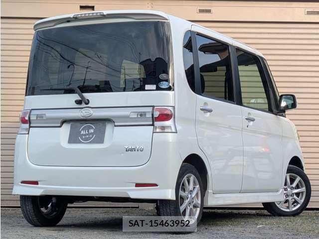Daihatsu TANTO 2009-07 8217222-1