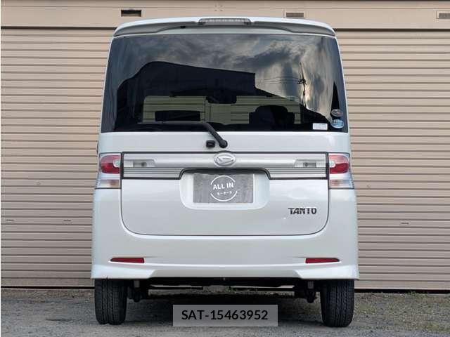 Daihatsu TANTO 2009-07 8217222-6