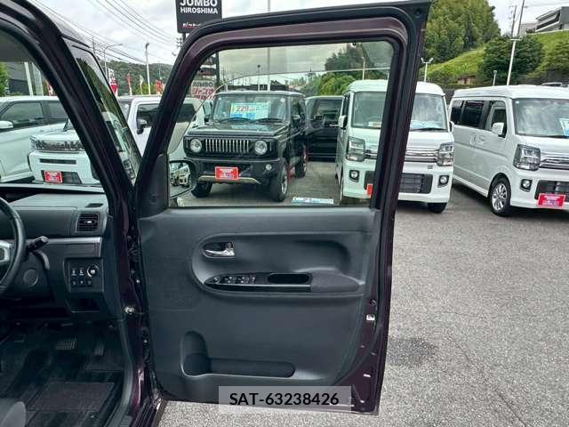 Daihatsu TANTO 2014-02 8218131-10