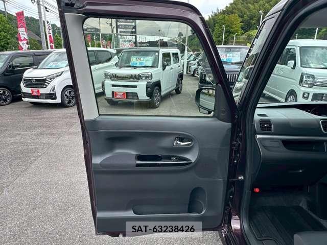 Daihatsu TANTO 2014-02 8218131-11