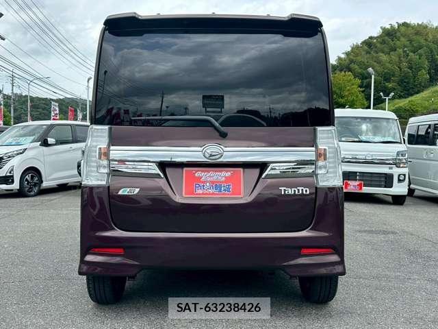 Daihatsu TANTO 2014-02 8218131-4