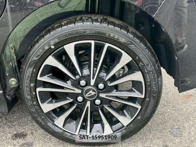 Daihatsu TANTO 2025-09 8218146-12