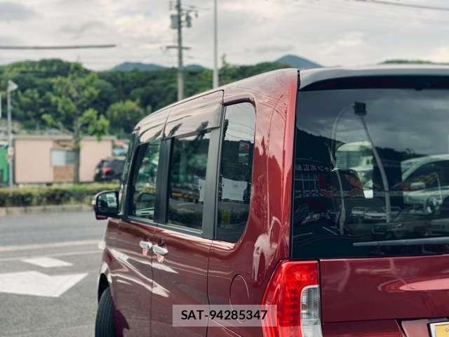 Daihatsu TANTO 2014-01 8218154-11