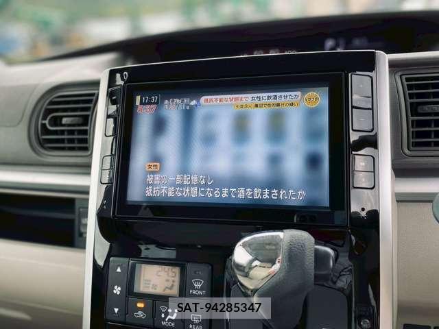 Daihatsu TANTO 2014-01 8218154-18