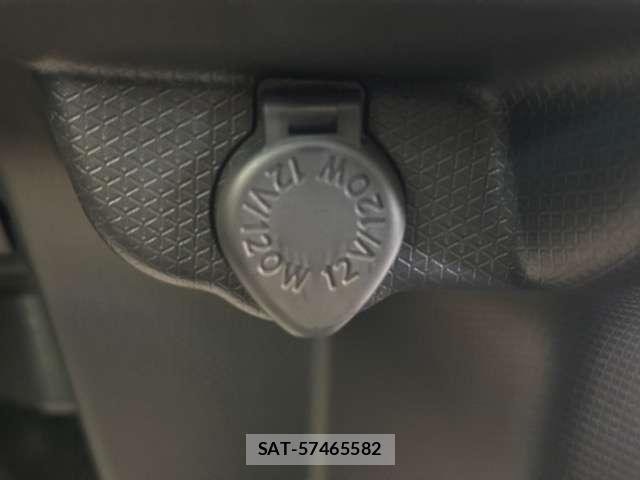 Daihatsu TANTO 2025-07 8218189-14