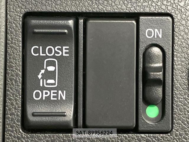 Daihatsu TANTO 2017-08 8218313-4