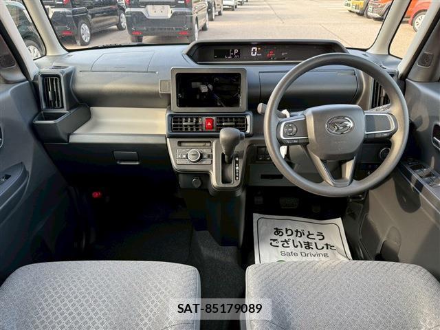 Daihatsu TANTO 2025-12 8218359-2