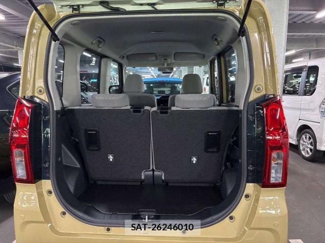 Daihatsu TANTO 2024-12 8218598-6