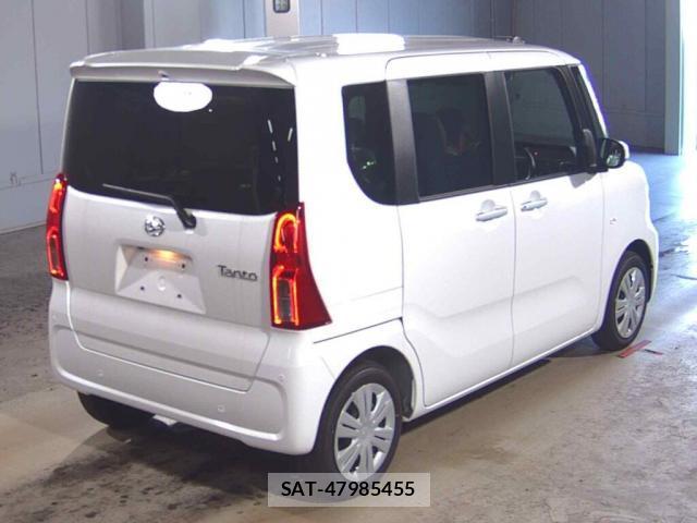 Daihatsu TANTO 2025-11 8218613-4