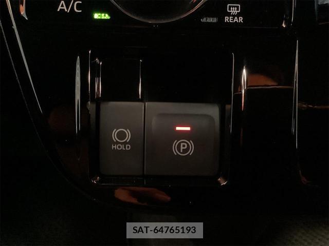 Daihatsu TANTO 2022-11 8218676-11