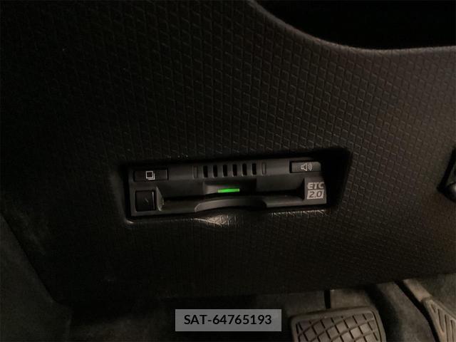 Daihatsu TANTO 2022-11 8218676-13
