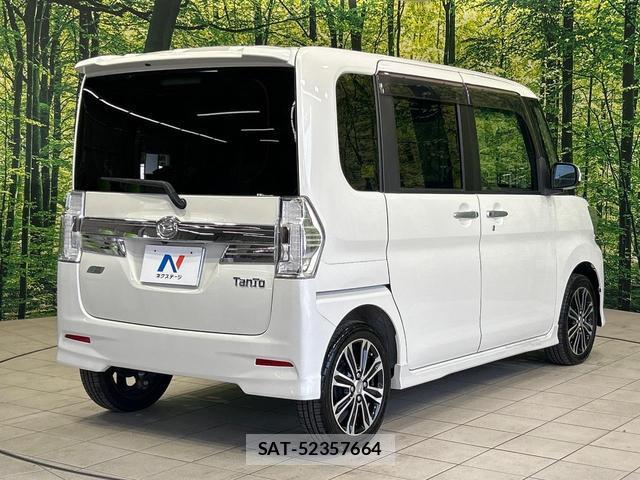 Daihatsu TANTO 2014-10 8218728-16