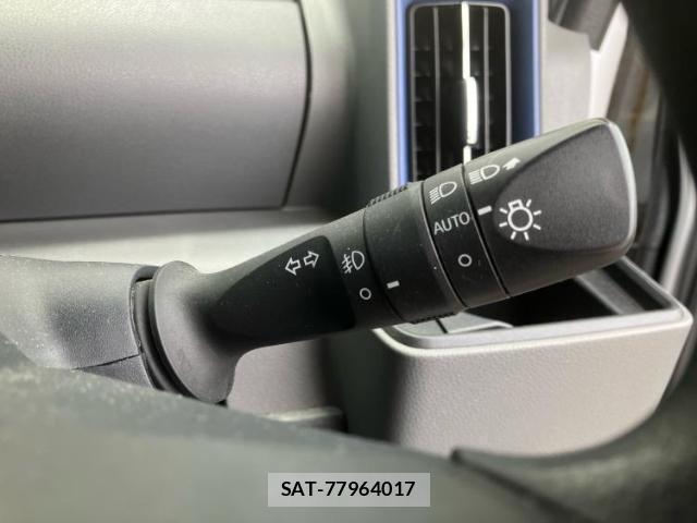 Daihatsu TANTO 2019-11 8218789-15