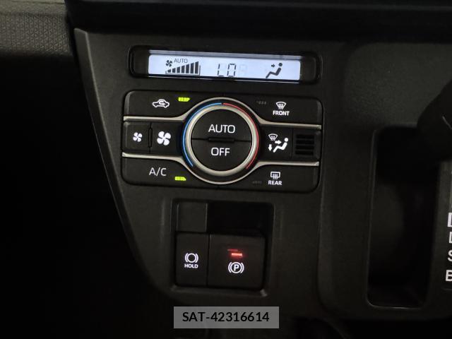 Daihatsu TANTO 2026-04 8218792-16