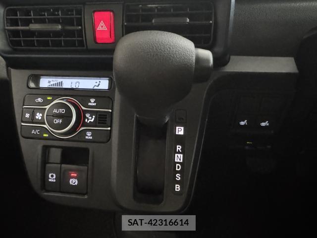 Daihatsu TANTO 2026-04 8218792-17