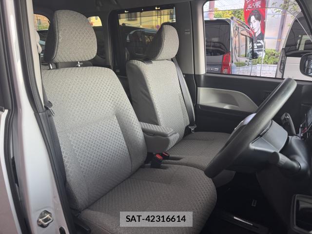 Daihatsu TANTO 2026-04 8218792-18