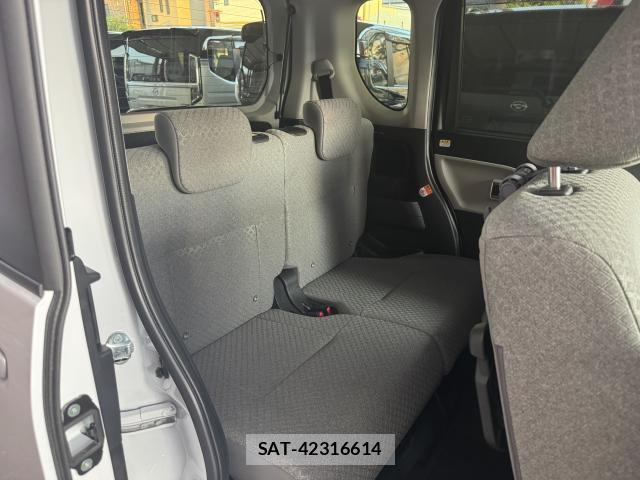 Daihatsu TANTO 2026-04 8218792-19