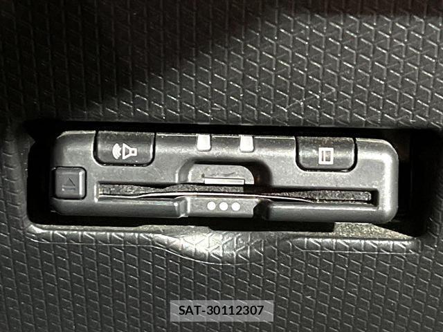Daihatsu TANTO 2019-08 8219068-6