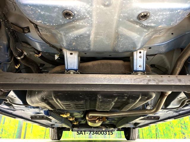 Daihatsu TANTO 2017-08 8219070-18