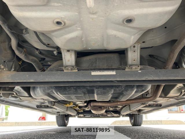 Daihatsu TANTO 2016-01 8219163-19