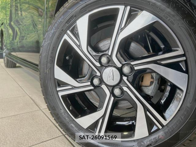 Daihatsu TANTO 2019-08 8219211-12