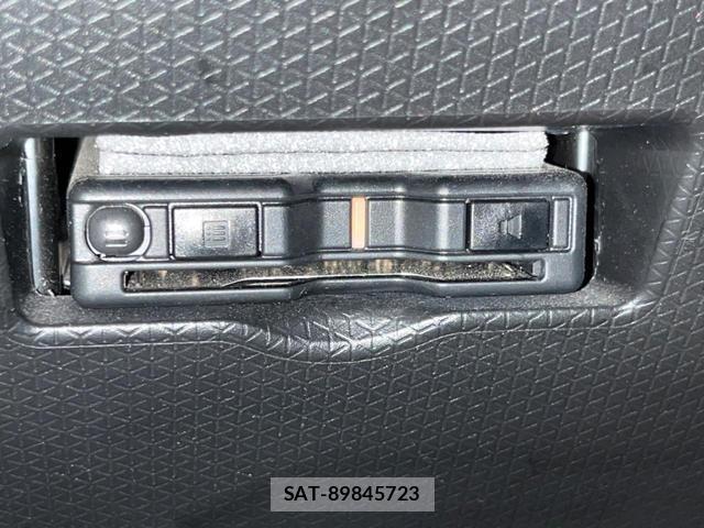 Daihatsu TANTO 2022-09 8219333-6