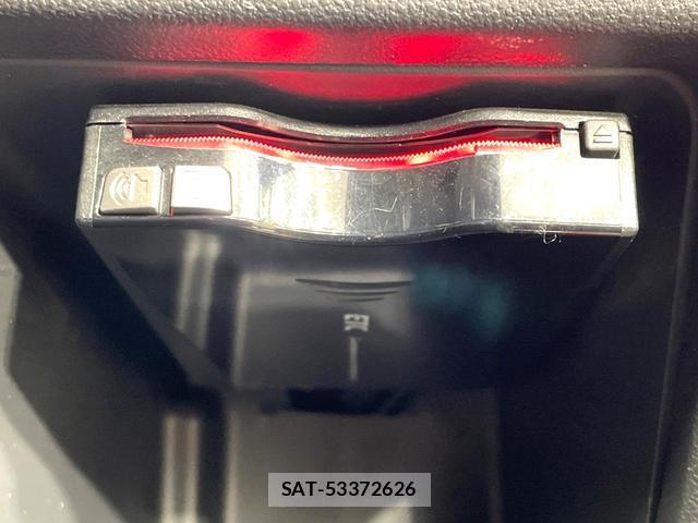 Daihatsu TANTO 2017-01 8219407-6
