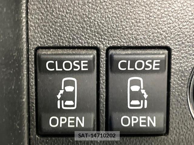 Daihatsu TANTO 2014-02 8219433-4