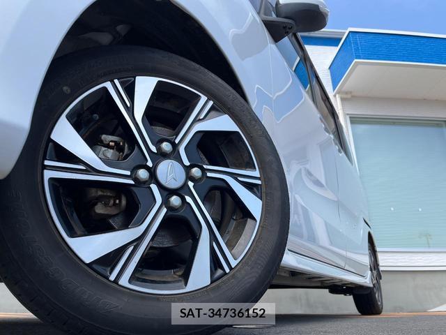Daihatsu TANTO 2019-09 8219495-12