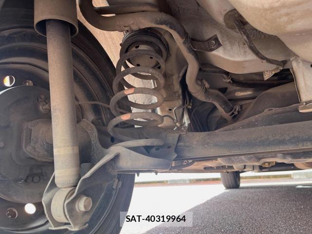 Daihatsu TANTO 2016-05 8219561-19
