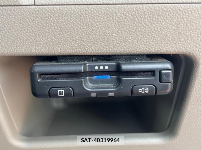 Daihatsu TANTO 2016-05 8219561-5