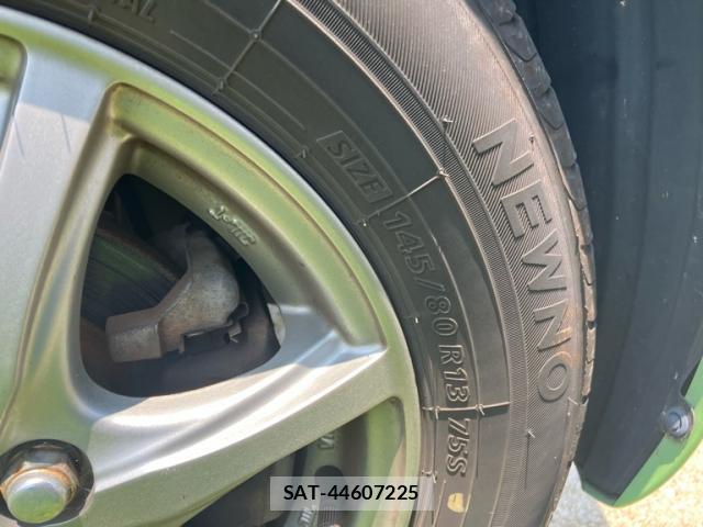 Daihatsu TANTO 2012-06 8219650-12
