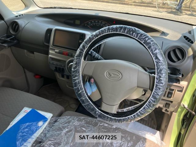 Daihatsu TANTO 2012-06 8219650-14