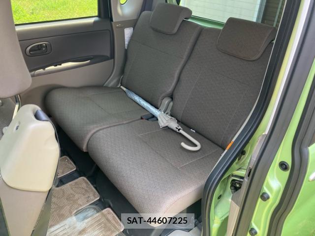 Daihatsu TANTO 2012-06 8219650-15