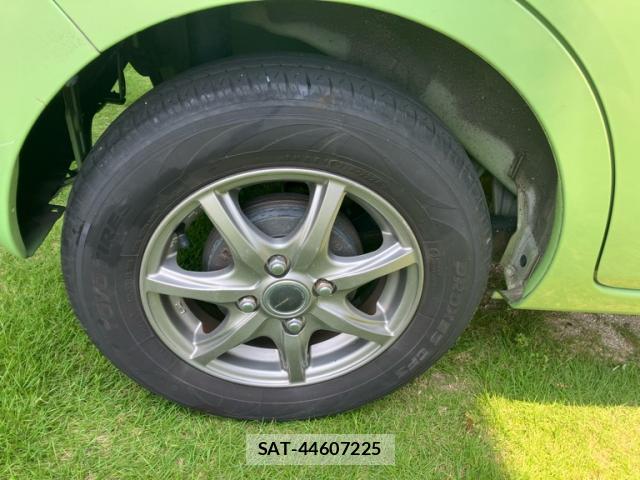 Daihatsu TANTO 2012-06 8219650-4