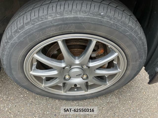 Daihatsu TANTO 2011-10 8219759-12