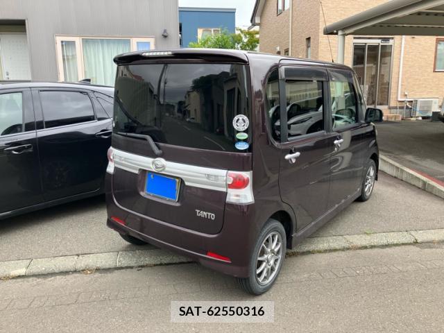Daihatsu TANTO 2011-10 8219759-5