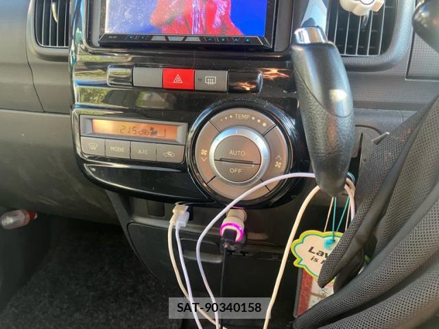 Daihatsu TANTO 2011-12 8219762-11