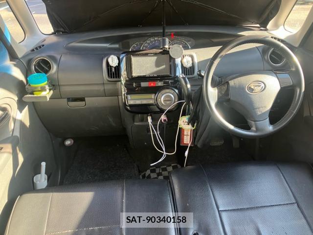 Daihatsu TANTO 2011-12 8219762-3