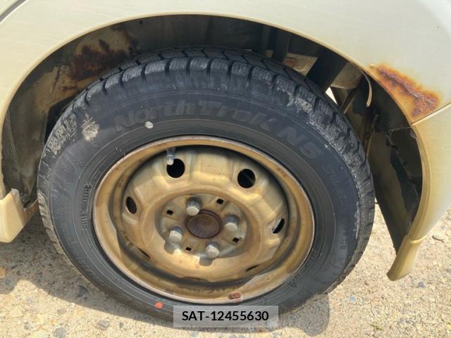 Daihatsu TANTO 2007-11 8219803-2