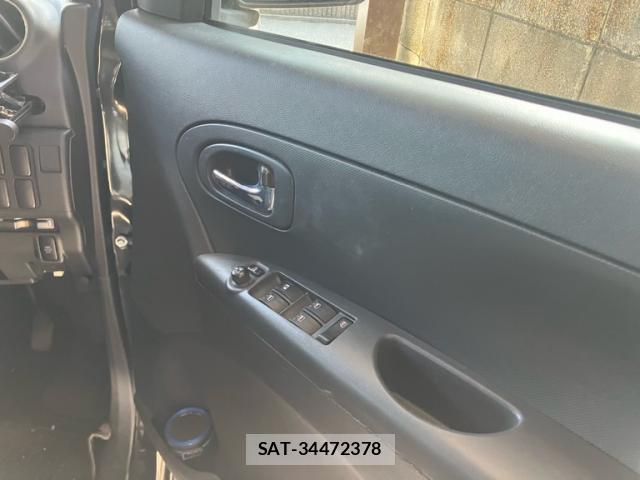 Daihatsu TANTO 2011-08 8219858-5