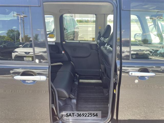 Daihatsu TANTO 2017-09 8219931-4
