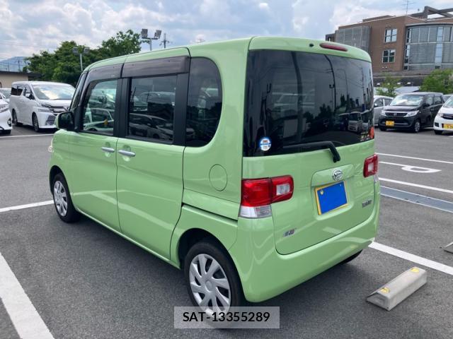 Daihatsu TANTO 2012-01 8220023-1