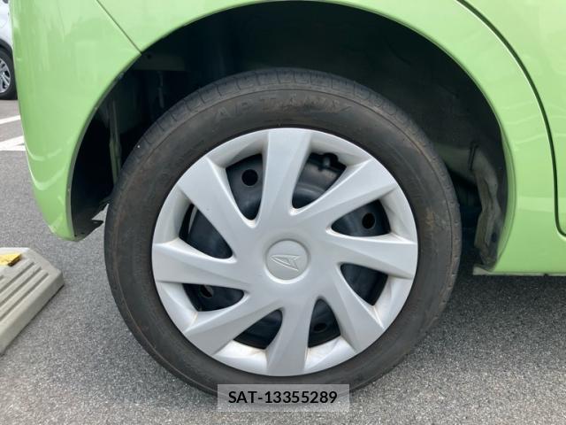 Daihatsu TANTO 2012-01 8220023-2