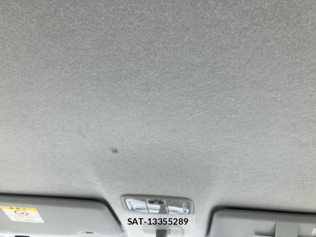 Daihatsu TANTO 2012-01 8220023-4