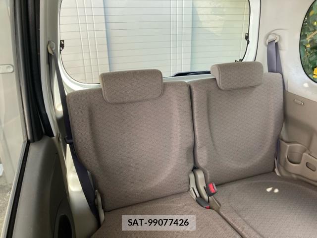 Daihatsu TANTO 2009-10 8220052-11