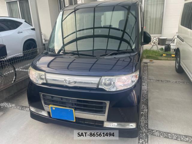 Daihatsu TANTO 2010-08 8220074-1