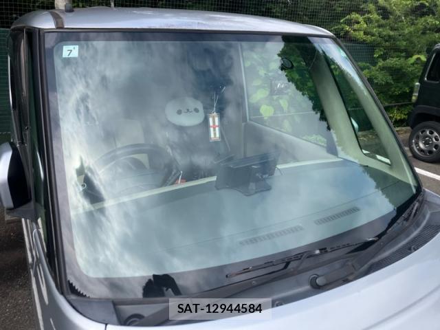 Daihatsu TANTO 2005-06 8220077-1