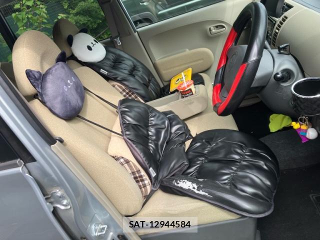 Daihatsu TANTO 2005-06 8220077-8