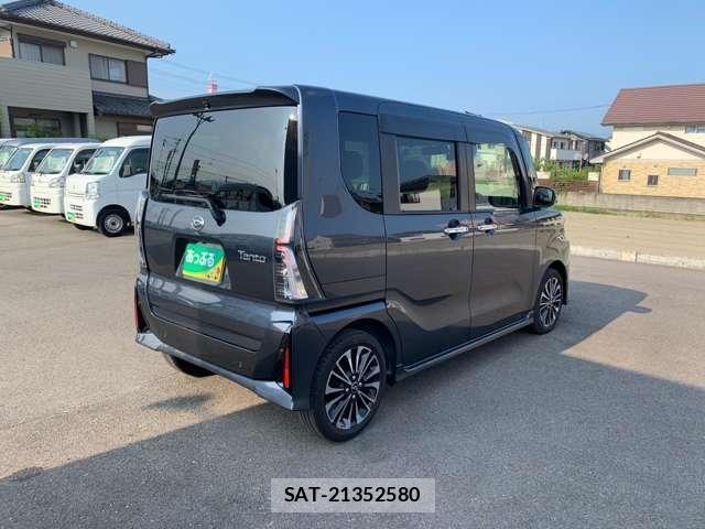 Daihatsu TANTO 2025-01 8220315-9